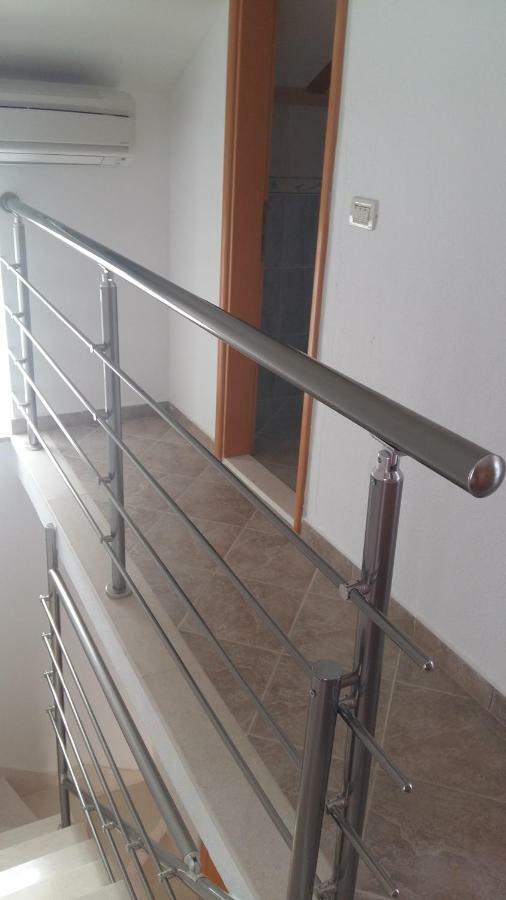 Ruzicin dvor Apartment Povlja  Exterior foto