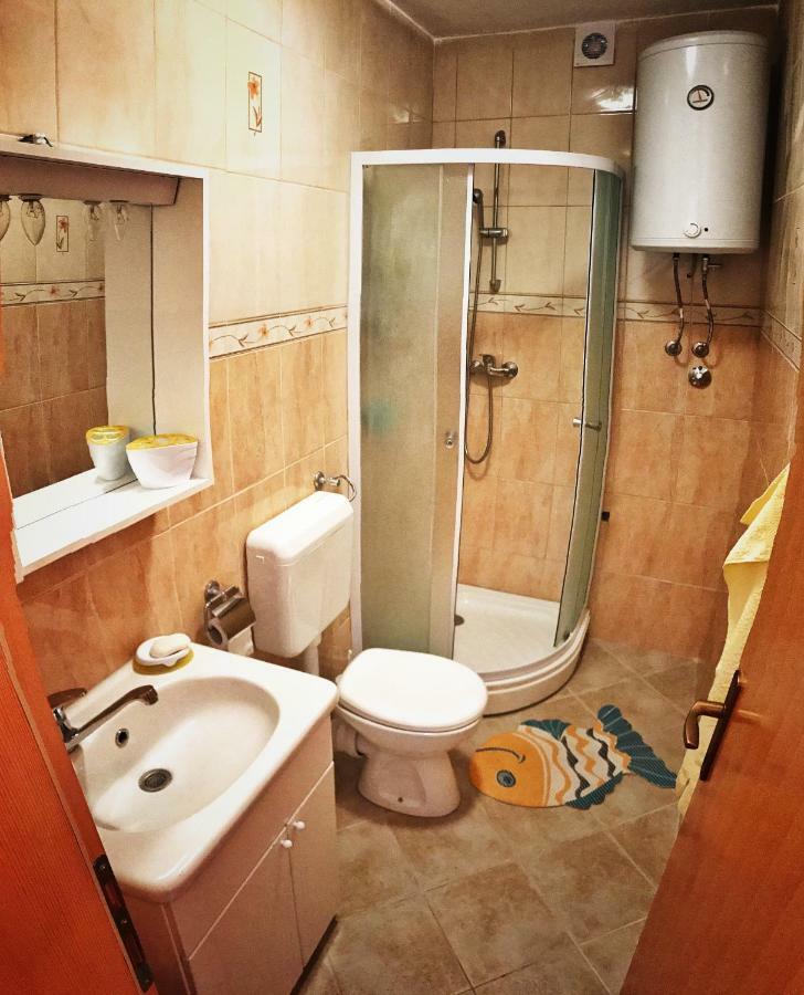 Ruzicin dvor Apartment Povlja  Exterior foto